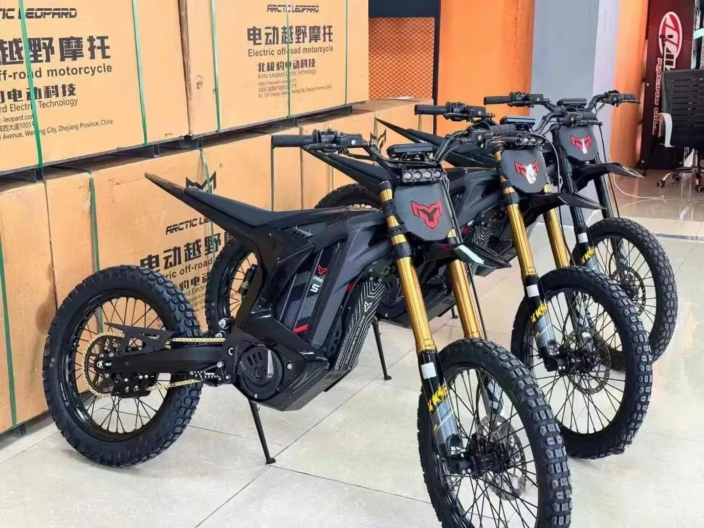 Электромотоцикл XE PRO S 72V 20кВт, черный