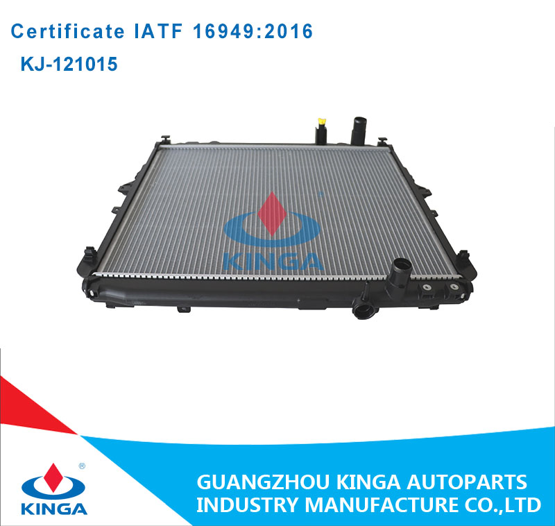 Радиатор охлаждения для Toyota Hilux 2016-2018 Mt