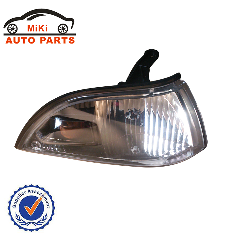 Угловая лампа черная для Toyota Corolla EE90 AE92