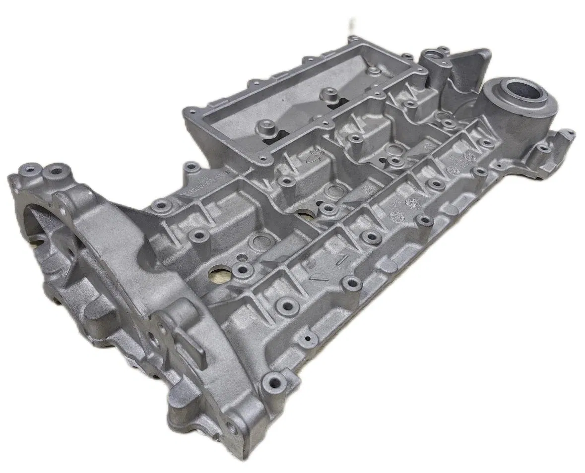 Крышка цилиндра алюминиевая литая для двигателя