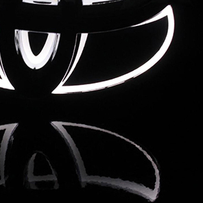 Светодиодная эмблема на решетку радиатора 5D, 12В