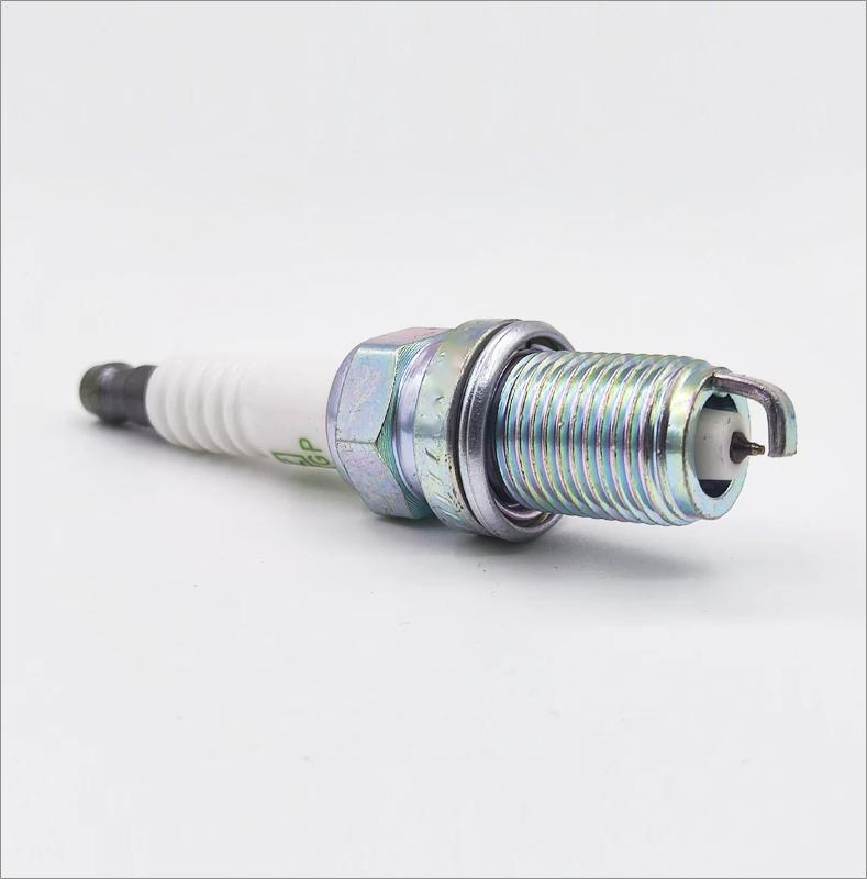 Свечи зажигания BKR5EGP 7090 для Toyota