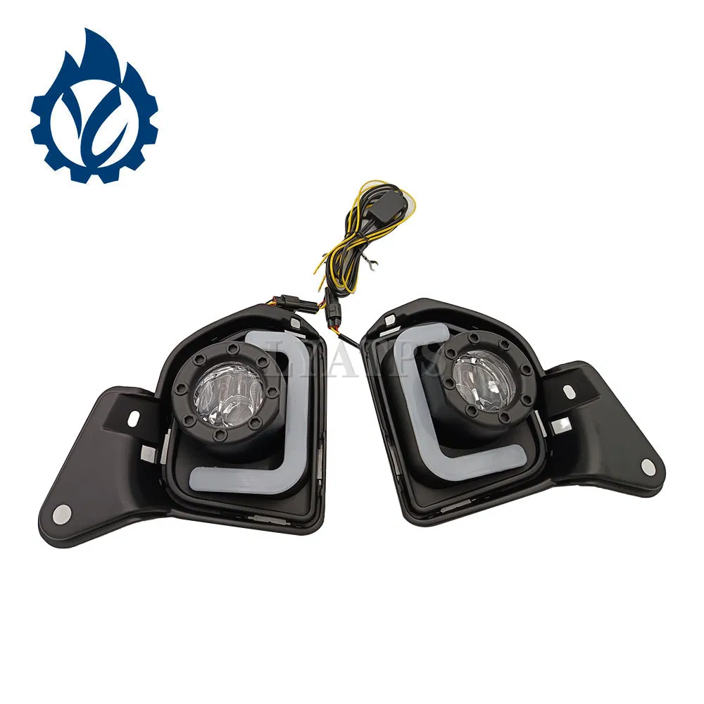 Противотуманная фара для Hiace 2014 (без стримера и LED)