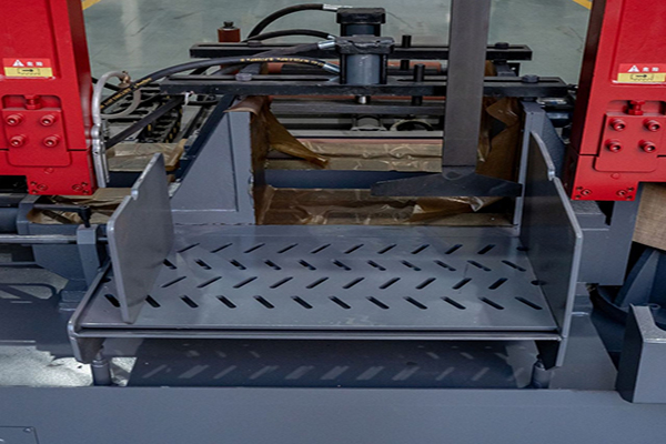 Automatic Horizontal Band Saw Machine for Metal Cutting
