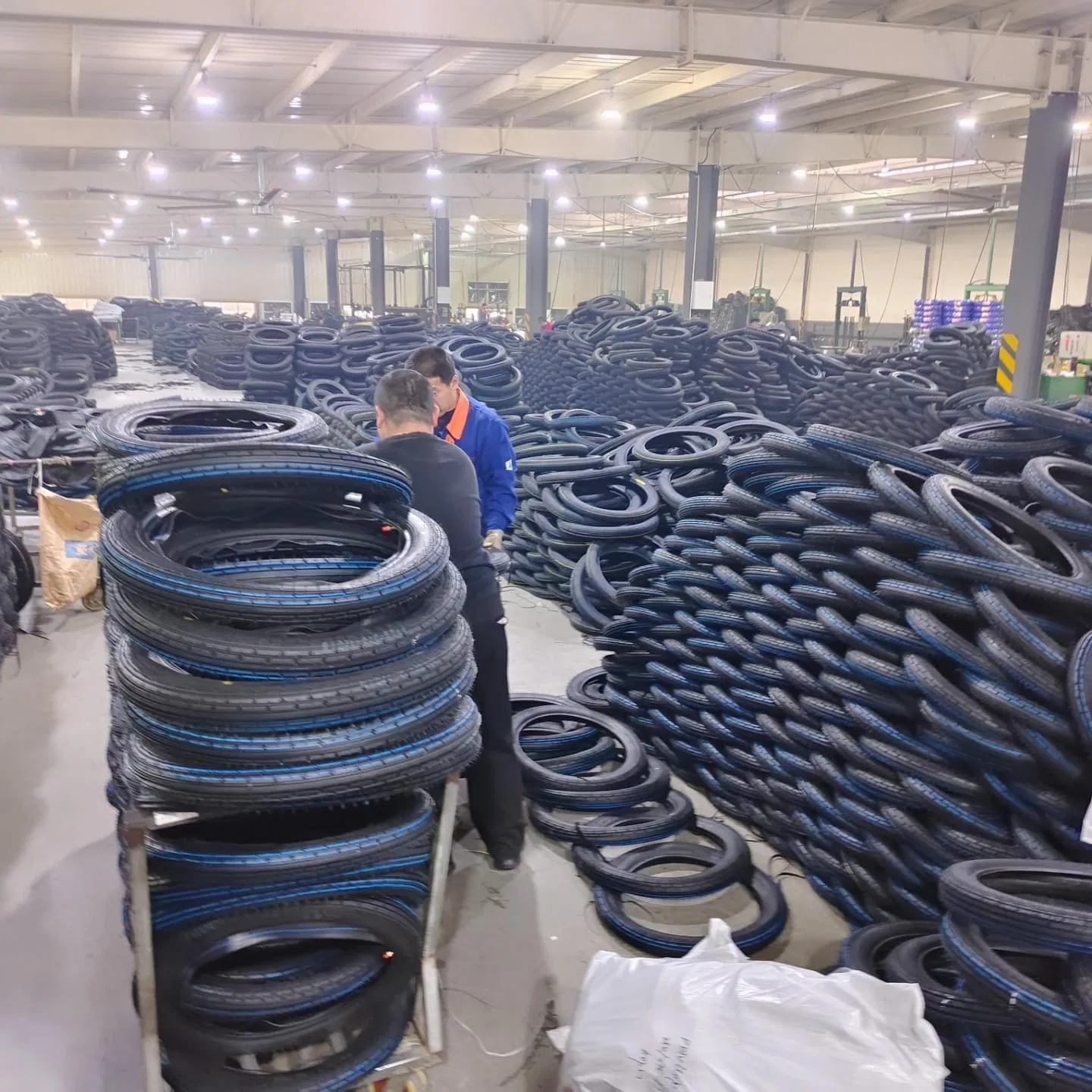 Мотошины для мотокросса 2.75-21 80/100-21