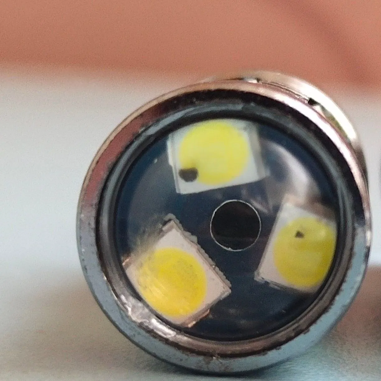 Светодиодная лампа T10 5W/6W для авто и мотоциклов