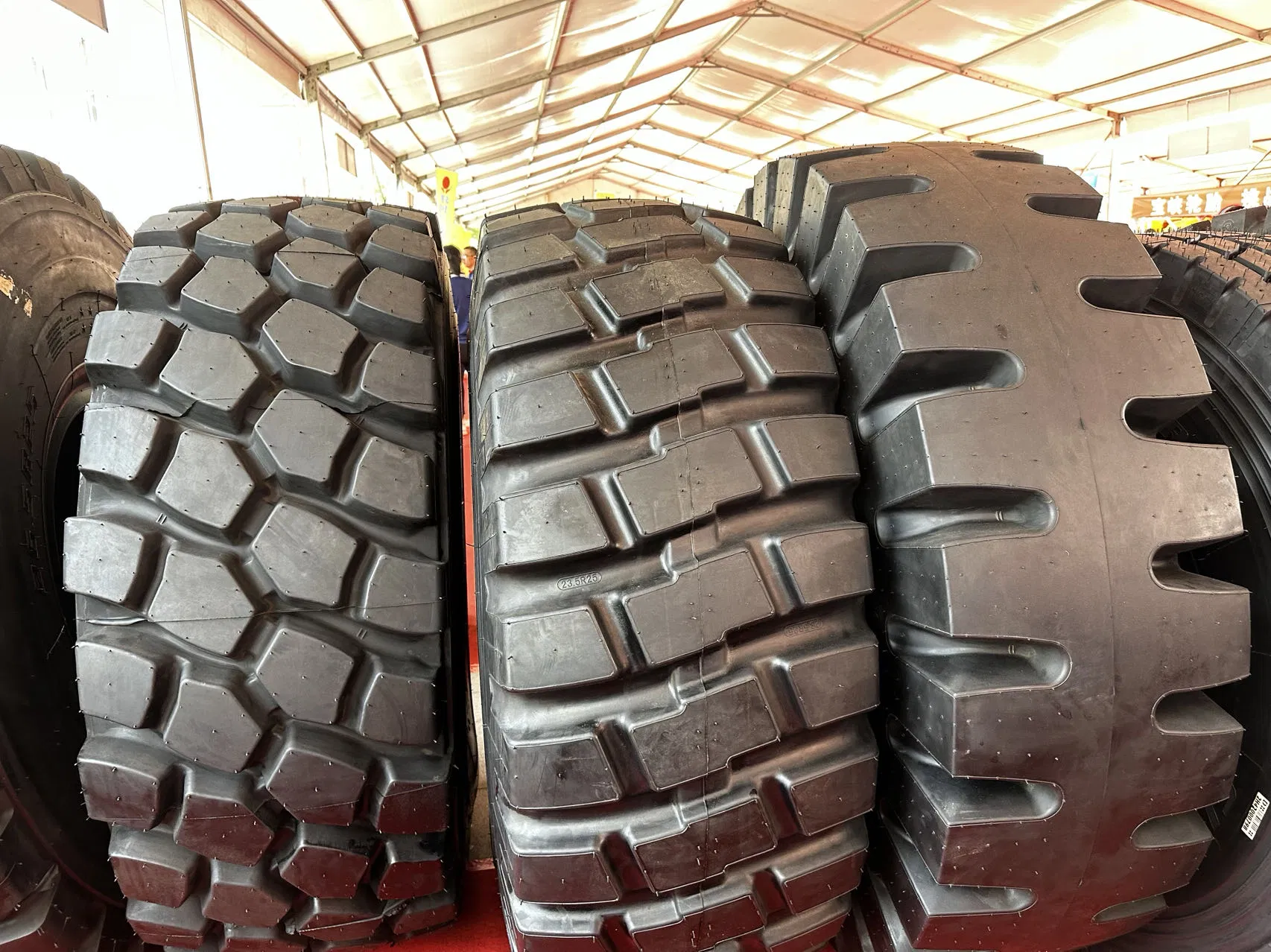 Hot-Selling Tires AG Tyre, Agriculture Tyre, OTR Tire, Bias Tyre, 12.4-28, 14.9-24, 18.4-30, 18.4-34