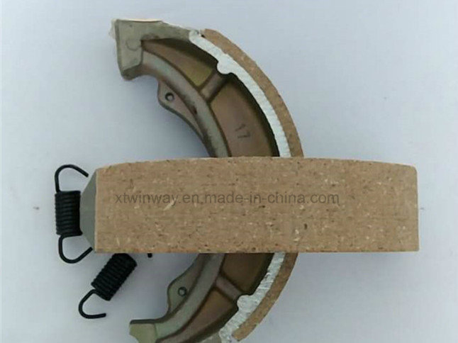 Тормозная колодка барабанная Suzuki GN125/GS125 ADC12