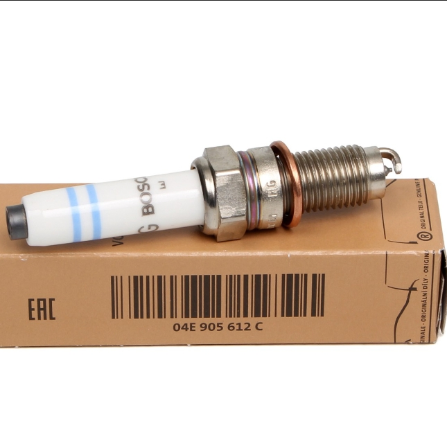 Иридиевая свеча зажигания OE Quality для Volkswagen