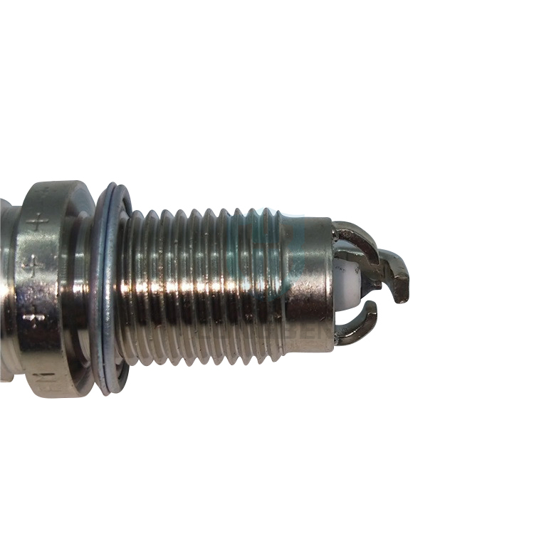 Свеча зажигания Toyota 90919-01221