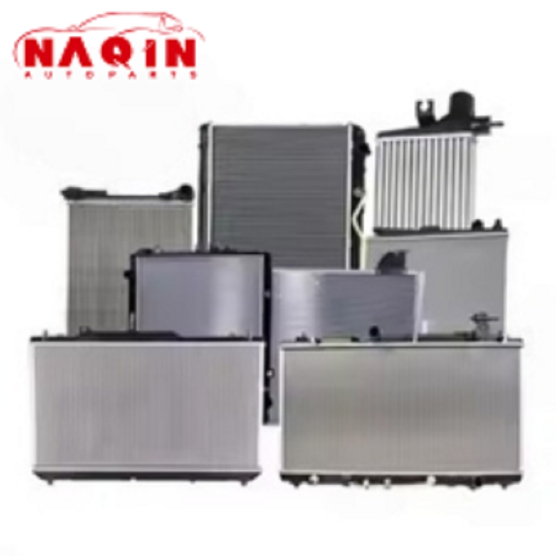 China Factory Wholesale Naqin Car Auto Parts Radiator for Toyota Hilux Hiace Landcruiser Hyundai Nissan Suzuki Mitsubishi Canter Fuso Mercedes Benz Sprinter