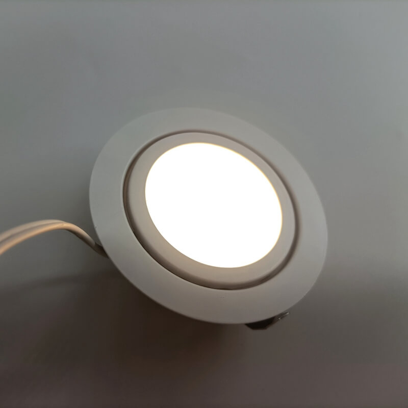 Светодиодный потолочный светильник 12V для авто и кемпера