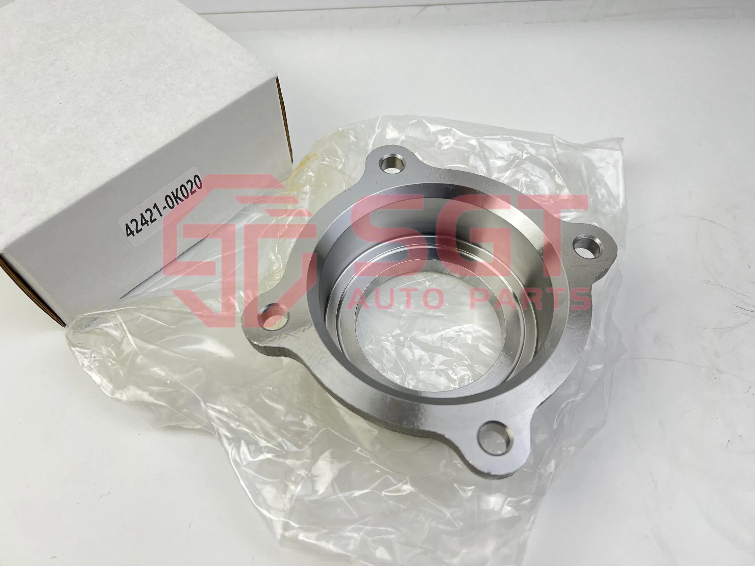 Корпус подшипника заднего моста Toyota Hilux 42421-0K020