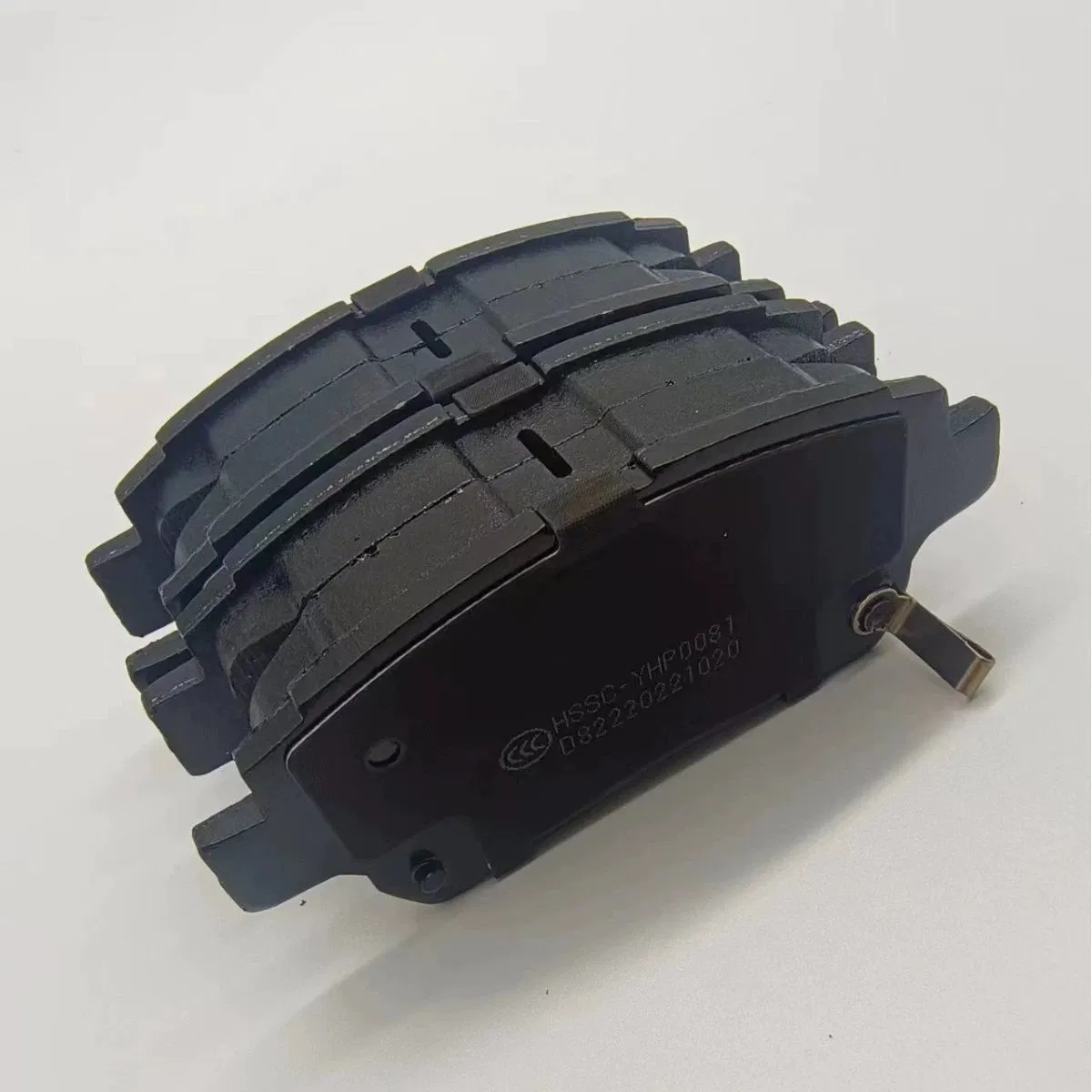 Chinese Factory Supply Ceramic Brake Pads for Byd Red Flag Geely Changan Trumpchi Hover Lynk&Co Chery Front and Rear Brake Pads OEM Customization