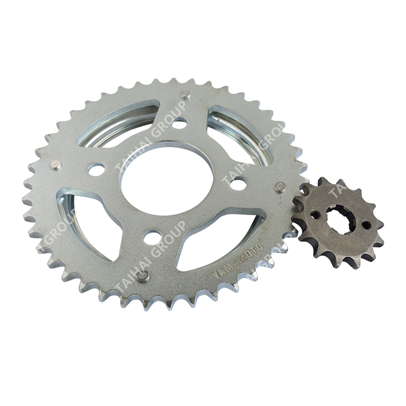 Цепь и звезда привода для Honda CG125I