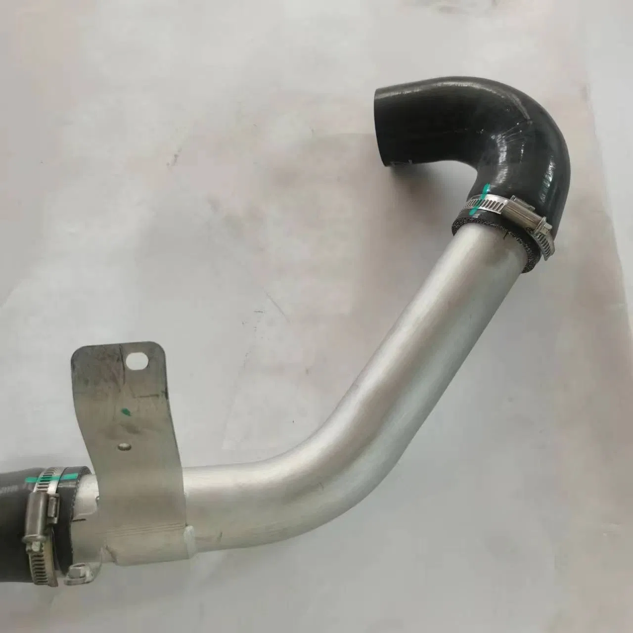 Патрубок интеркулера Saic Maxus V80 Euro 4 C00061551