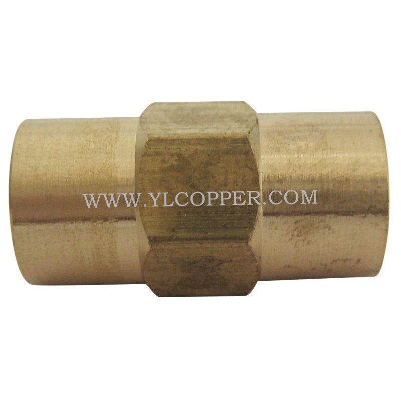 Латунный фитинг для тормозной магистрали 5/16"