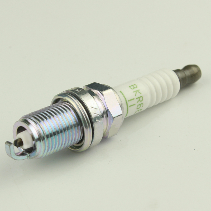 Свеча зажигания BKR6E-11 2756 для японских авто