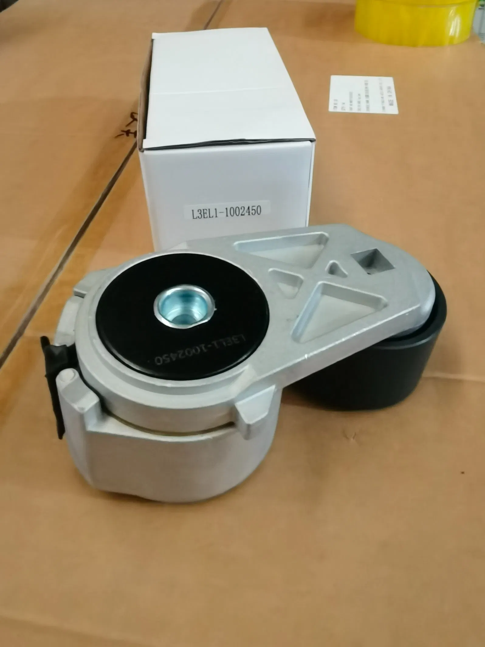 Ролик натяжителя ремня двигателя L3EL1-1002450 для грузовиков