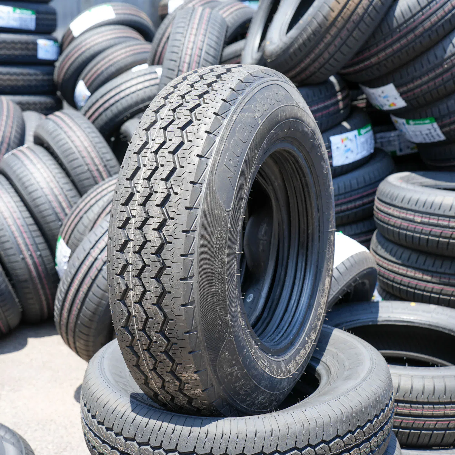 Автошины всесезонные для легковых и грузовых автомобилей