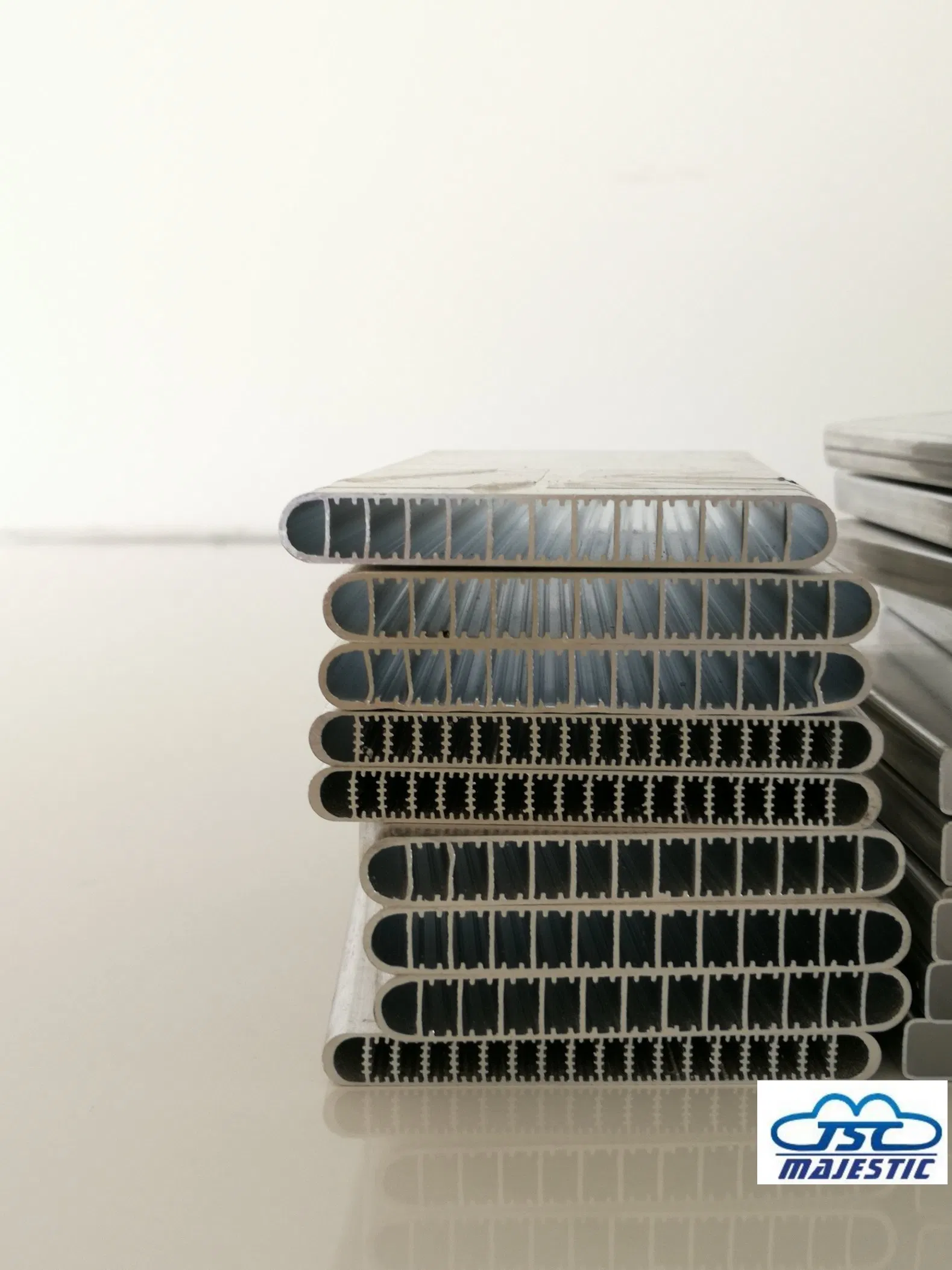 Трубка для радиатора интеркулера и маслоохладителя