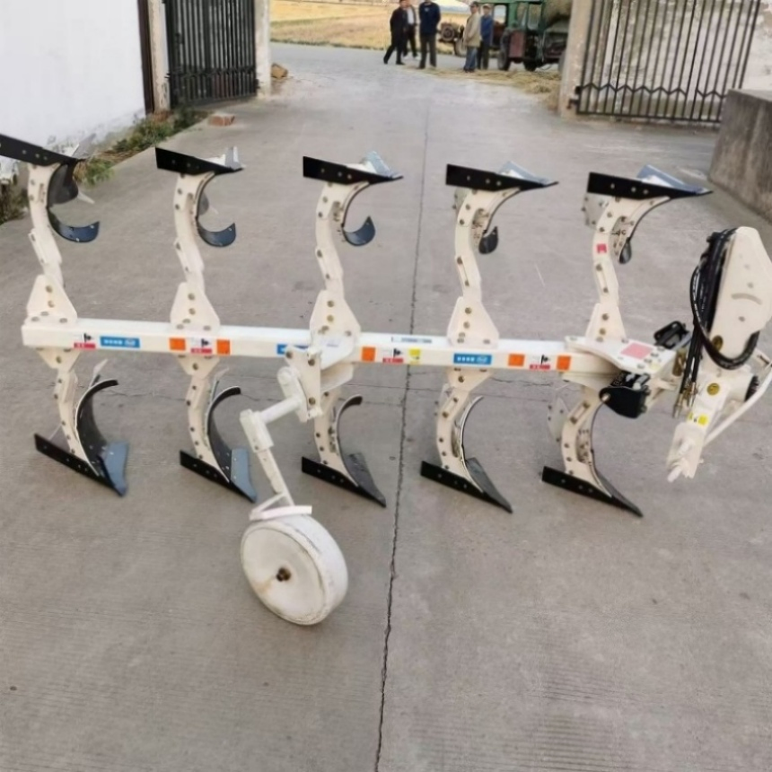 Плуг оборотный низковибрационный с резиновыми амортизаторами