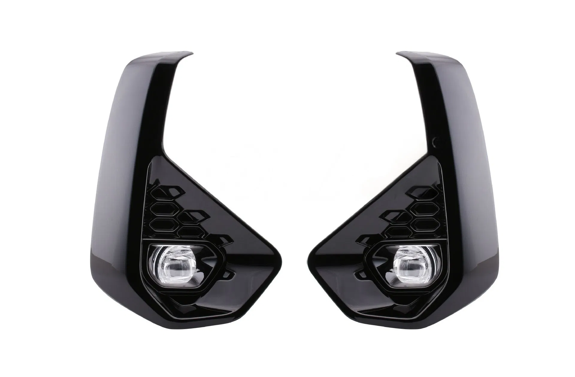 Противотуманные фары LED для Toyota Hilux Revo 2024+