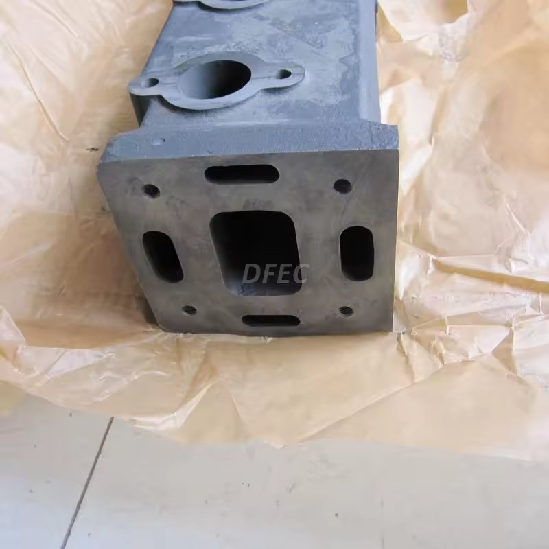 Выпускной коллектор дизельного двигателя 6CT 3922423