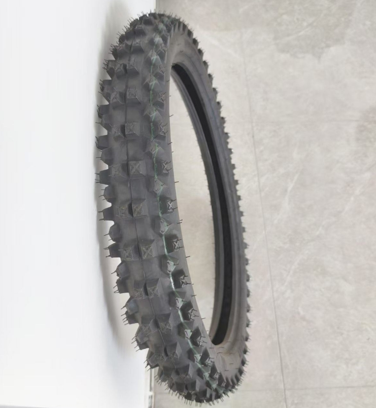 Камера мотоциклетная 110/90-19 для внедорожной резины