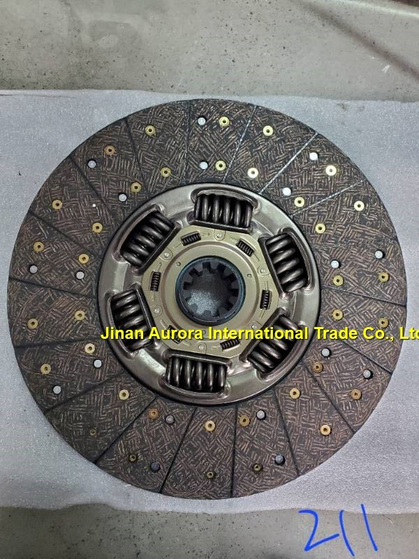 Dz9114160032 Clutch Disc – Durable Transmission Part for Heavy Trucks