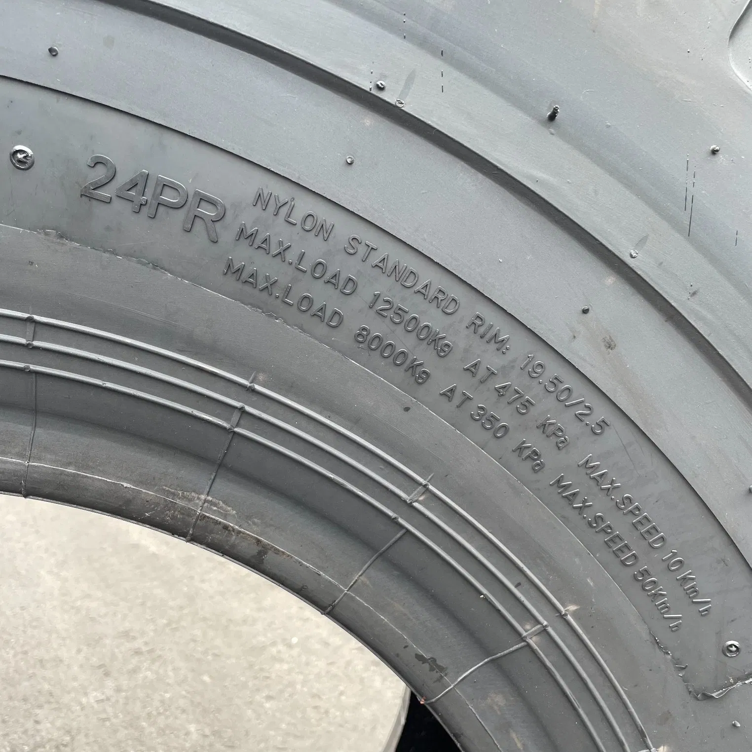 Agricultural Farm Tractor Tires off Road Tyre 11r22.5 295/80r22.5 205/55r16 15.5-38 Sizes for Farming Construction Wholesale 17.5-25 23.5-25 Llantas