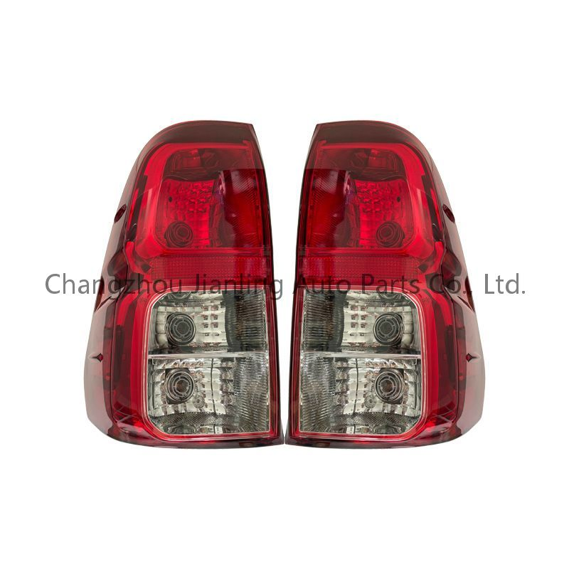Hilux Spare Parts 81550-0K261 81560-0K261 Tail Light for Toyota Hilux Revo 2014 2015