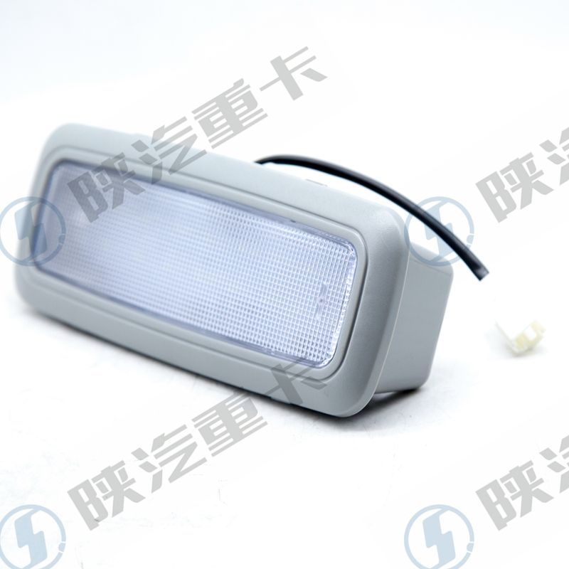 Оригинальная крыша-лампа для салона трактора