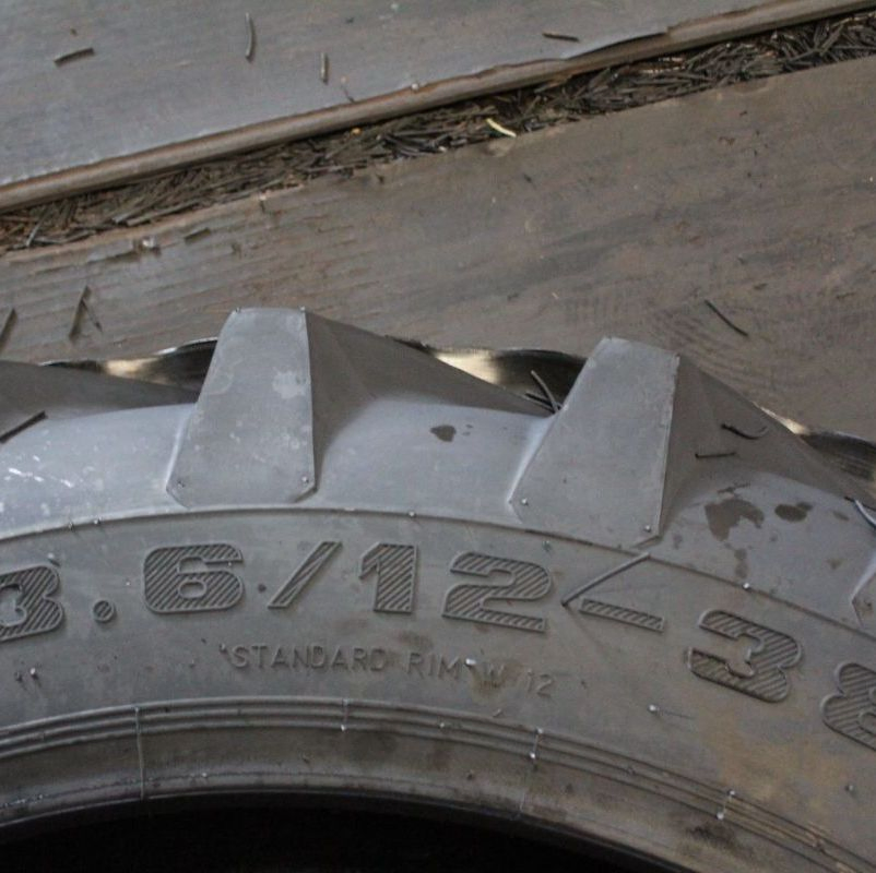 Radial and Bias Tractor/Harvester/Implement/Flotation Tires Agriculture Tyres R-1 F-1 F2 I3 R2 (16.9-24 11.2-24 18.4-30 18.4-34 18.4-38)