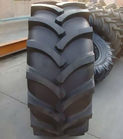 High Performance Radial Agricultural Tire for Combine Harvest Tractor Big Trailer Tyre 800/65r32 30.5lr32 R1