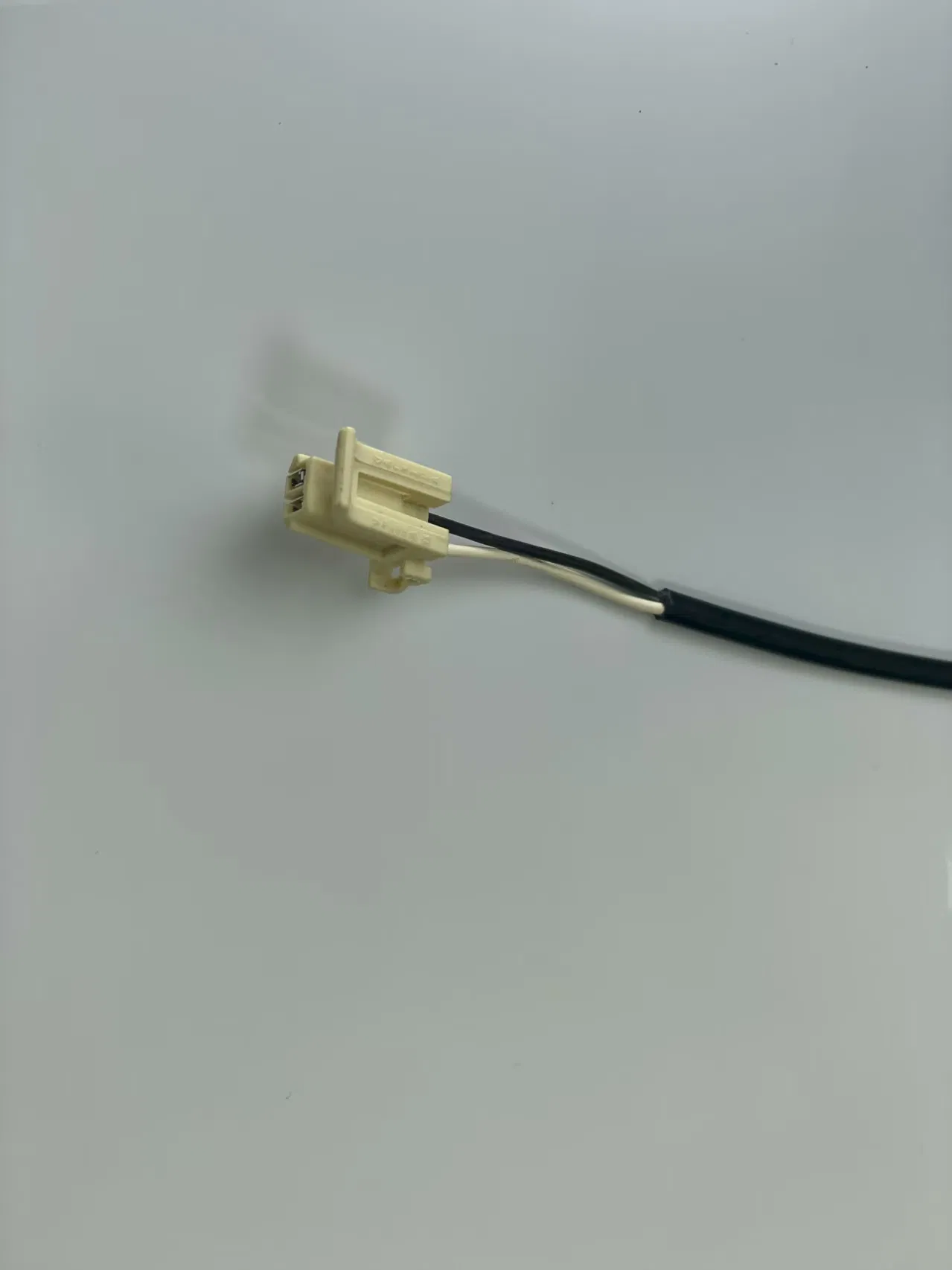 Датчик входной/выходной коробки передач 6T30 6T40 6T45