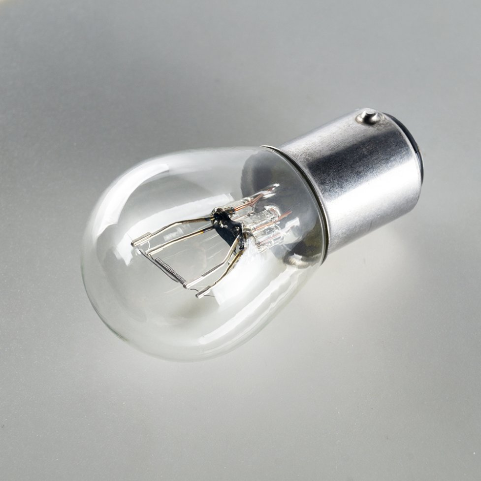 Лампа стоп-сигнал Bay15D P21/5W 12V