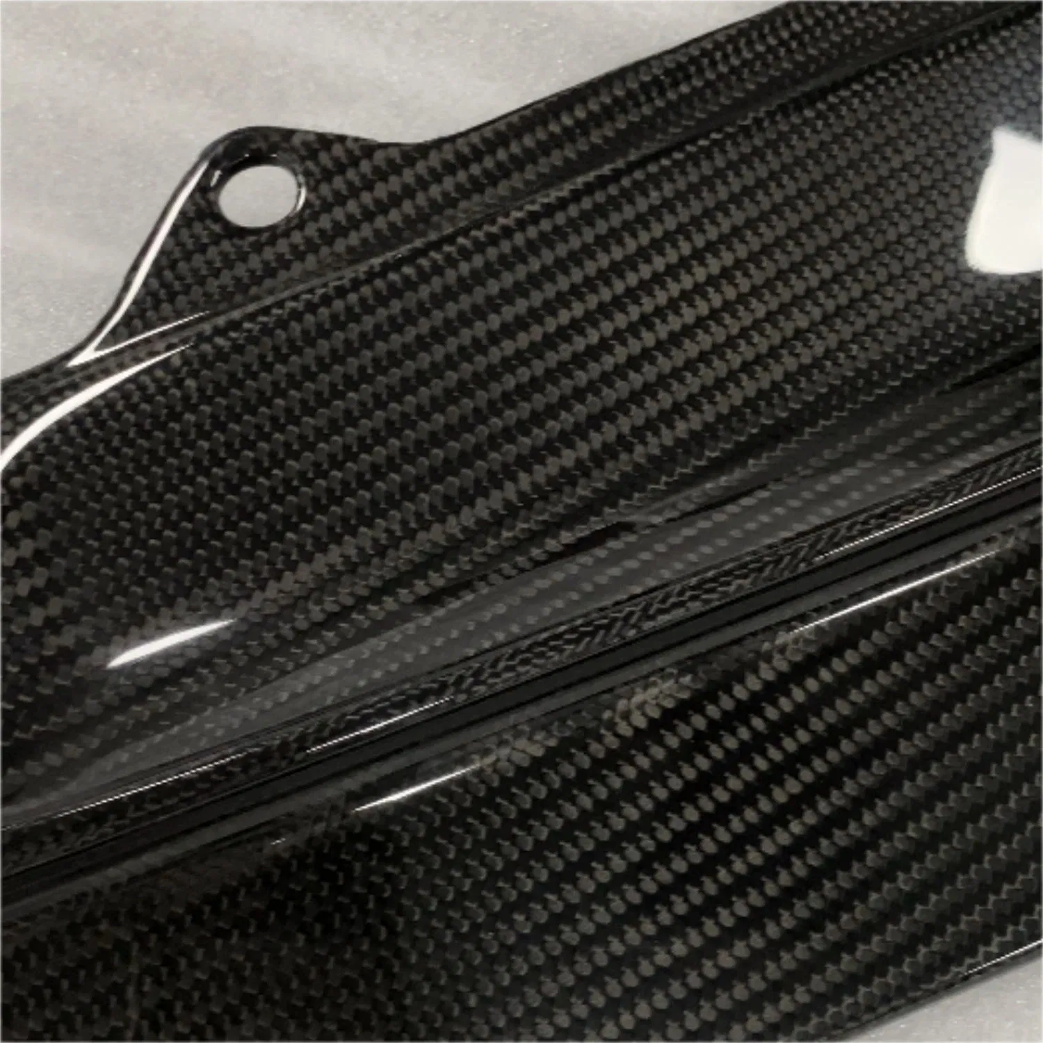 Motorcycle Cover Bajaj Motorcycle Parts Motorcycle Brake Intercom Wholesale Carbon Fiber Parts for Front Splitters with Honda Civitype R 2023