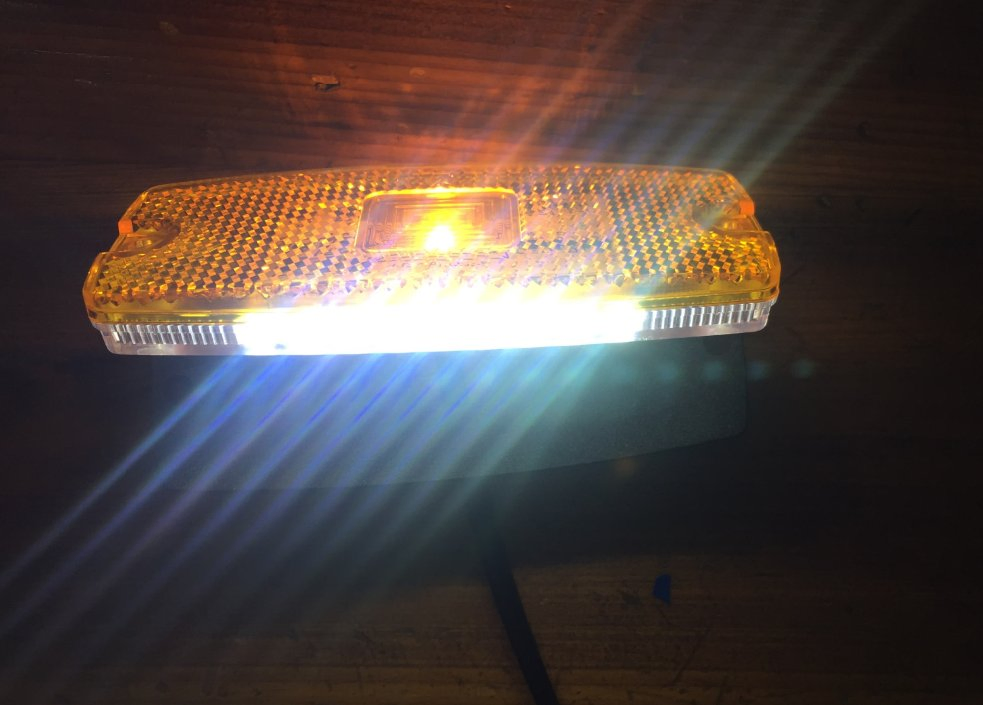 Светодиодный боковой габарит T530, 10-30В, IP68