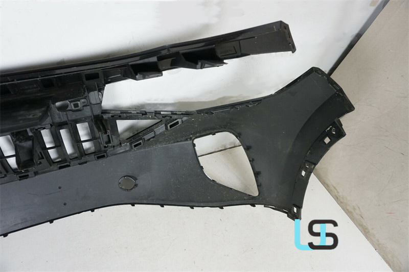 11A807221 VW ID4 Orginal Front Bumper