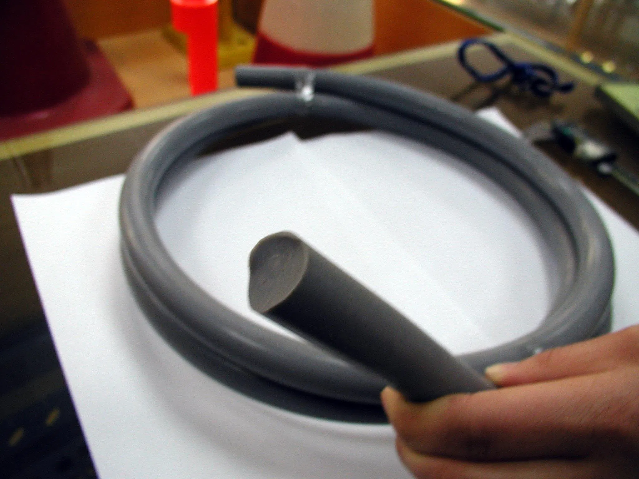 Прочные пластиковые трубы Boom для промышленности и дома