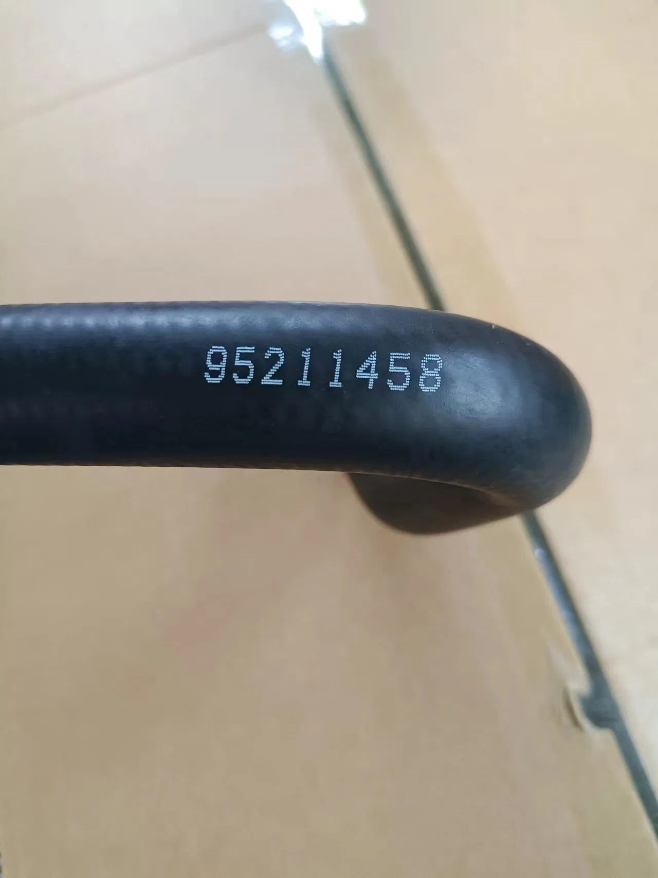 Патрубок радиатора Toyota Luv D-Max 2.4 (EPDM, 8972343982)