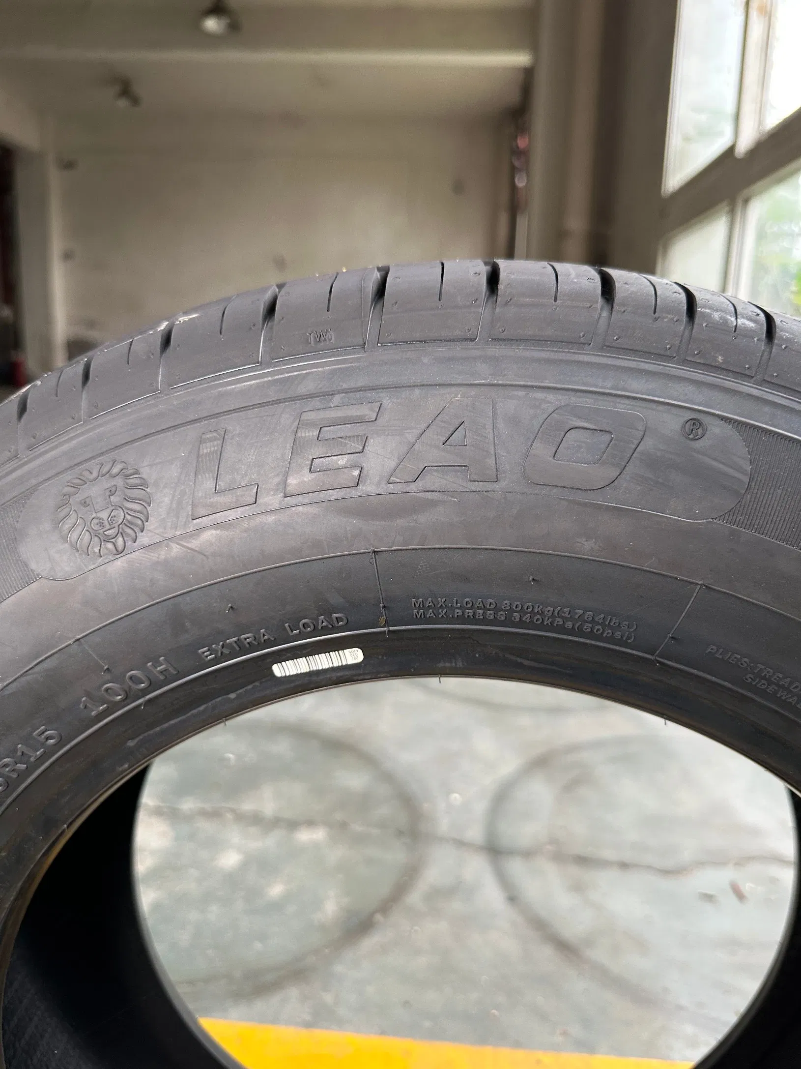 Шина Leao 215/65R15 100H NOVA-FORCE HP100 для внедорожников