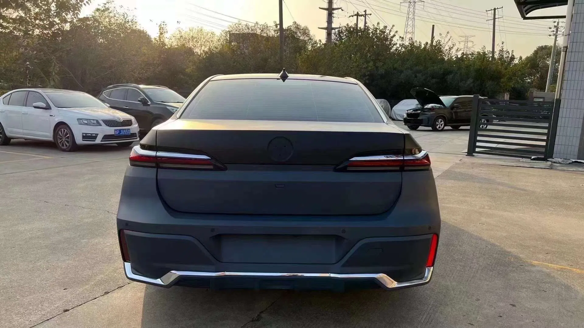 BMW 7 Series F02 Old to New G70 Front Bumper Bodykit Facelift