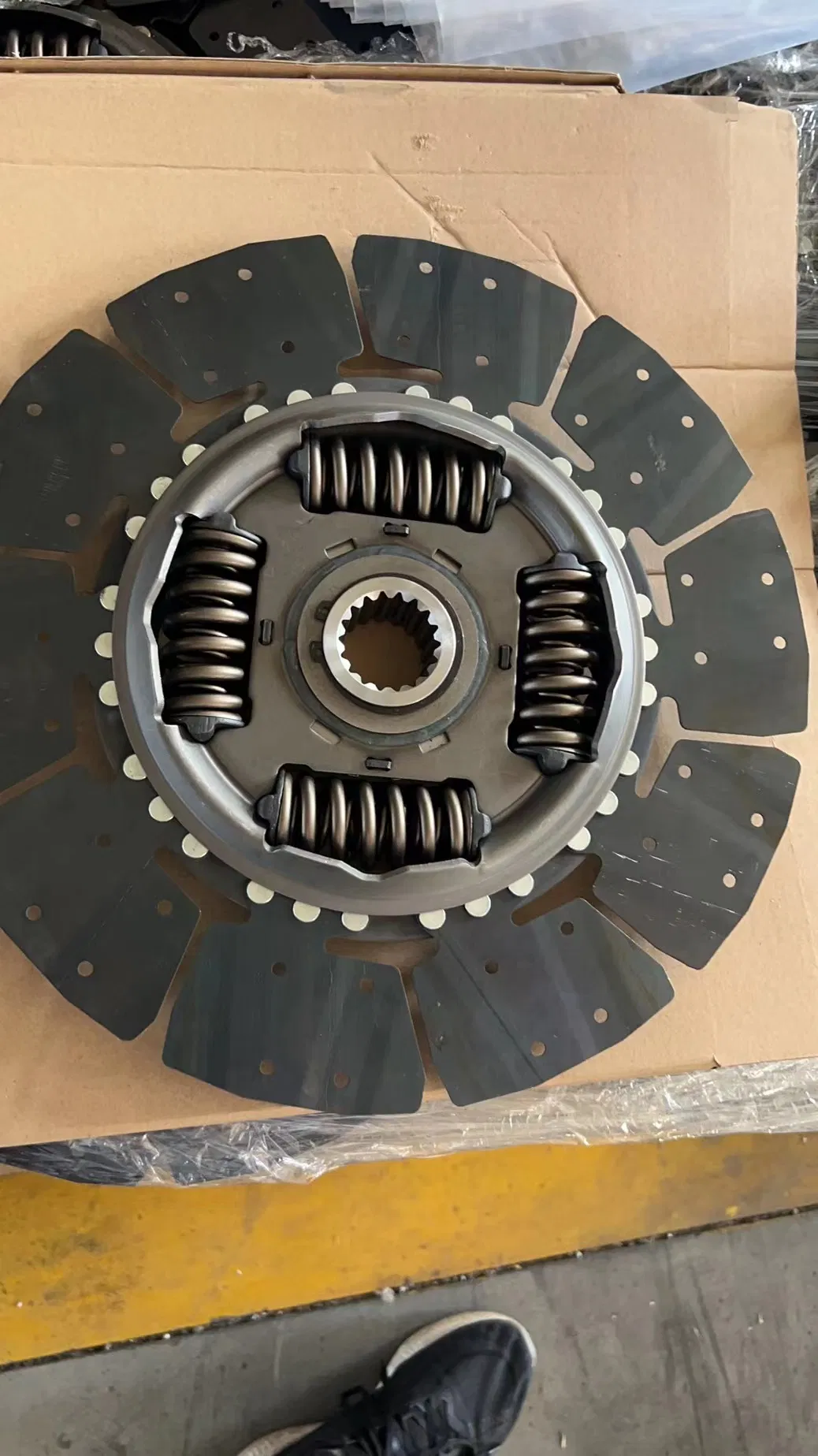 Auto Clutch Rivet Spare Parts Clutch Kits Puncing Parts Clutch Assembly Spare Part Clutch Punching Parts Spare Parts Steel Plate for Clutch Assembly Spare Parts