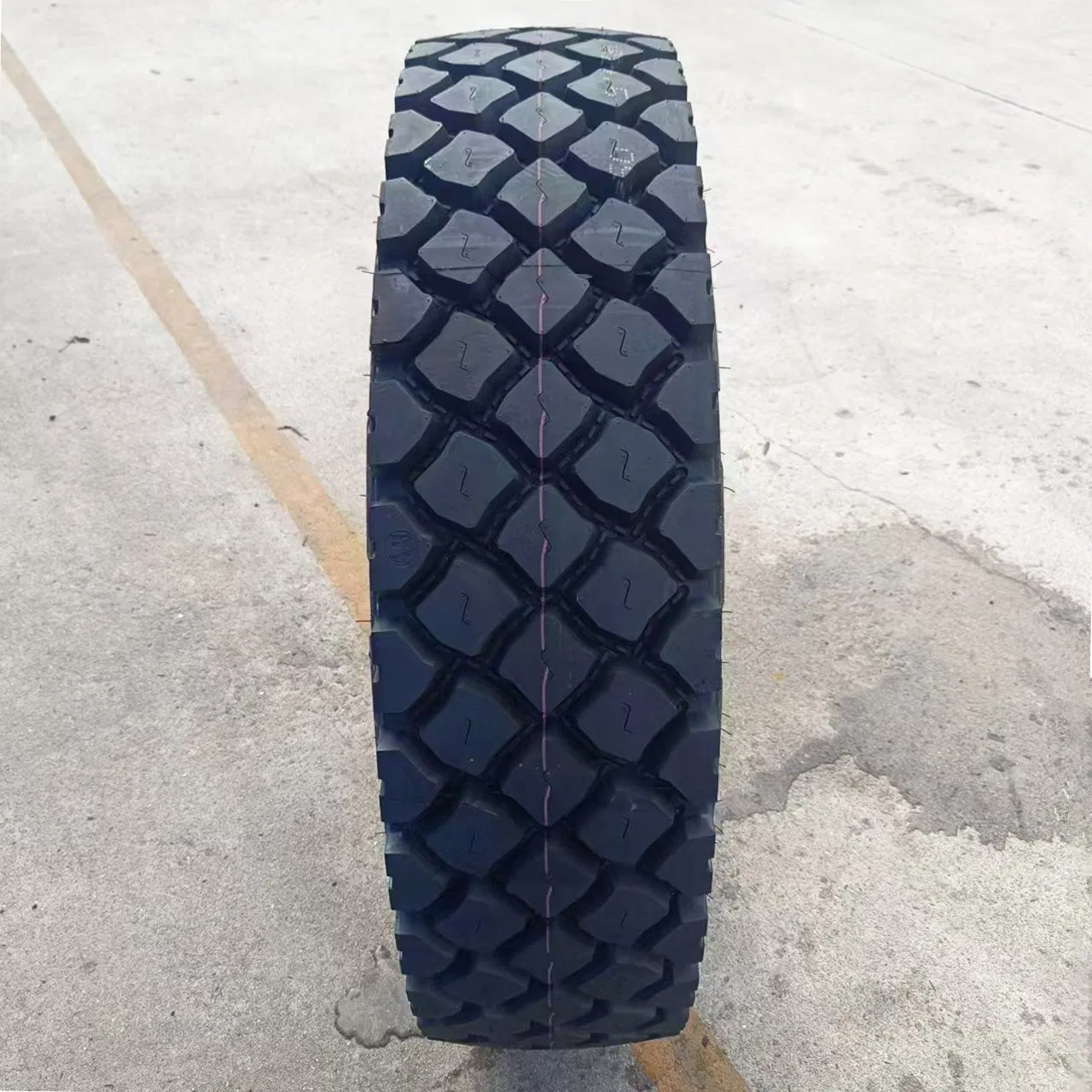 China Factory High Quality Landlux Sailun Wanli Boto Aufine Radial Truck Bus Manufacturers Haul Tubeless 275/70r22.5 275/80r22.5 295/80r22.5 Bulk TBR Truck Tyre