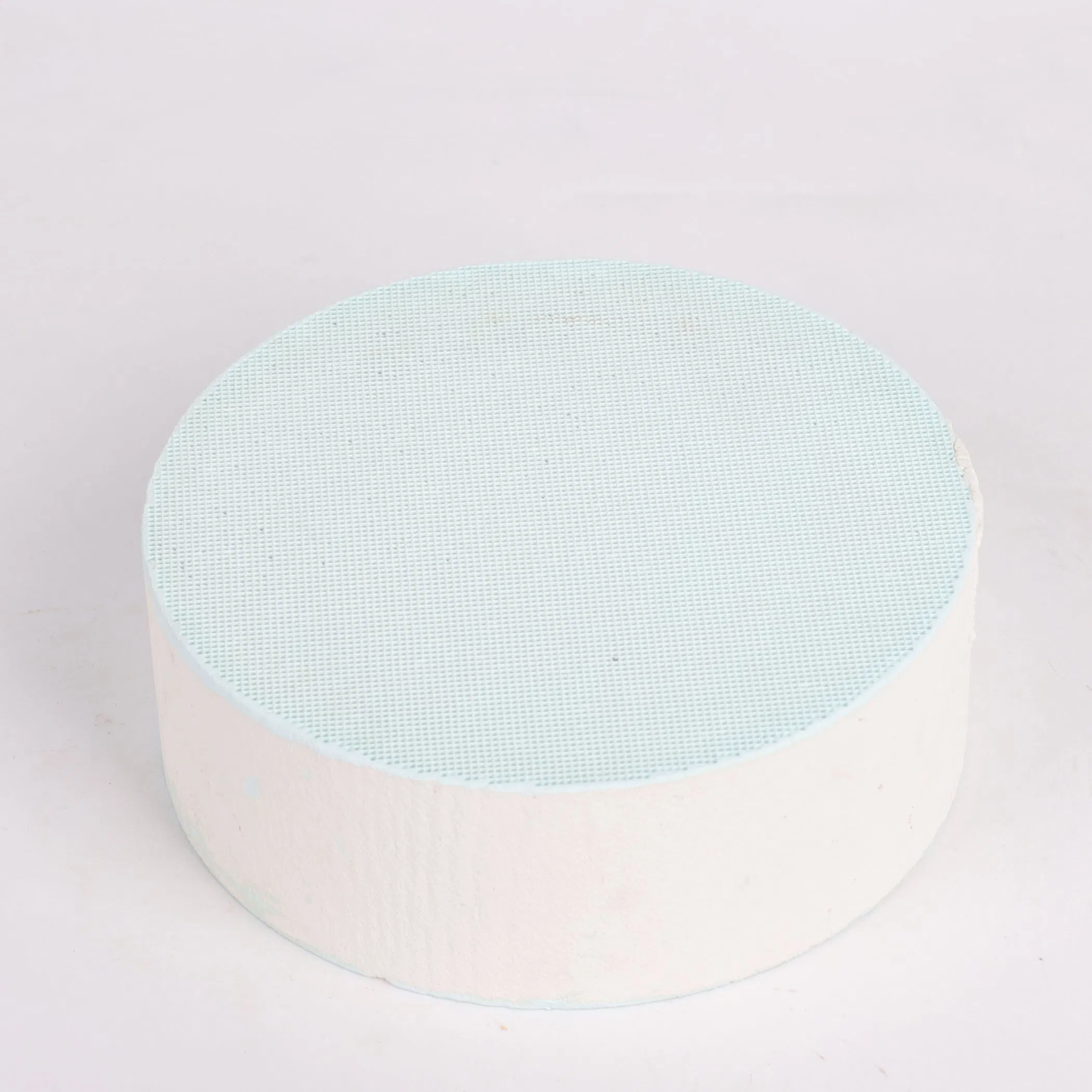 Керамическая сотовая подложка SCR катализатора из кордиерита