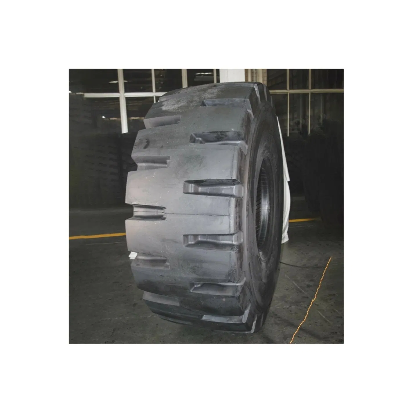 China Products/Suppliers FF-The-Road Tyre Solid 17.5-25 for Dumpers Grader Tyre of OTR Tire Industrial Tyre Solid Tyre