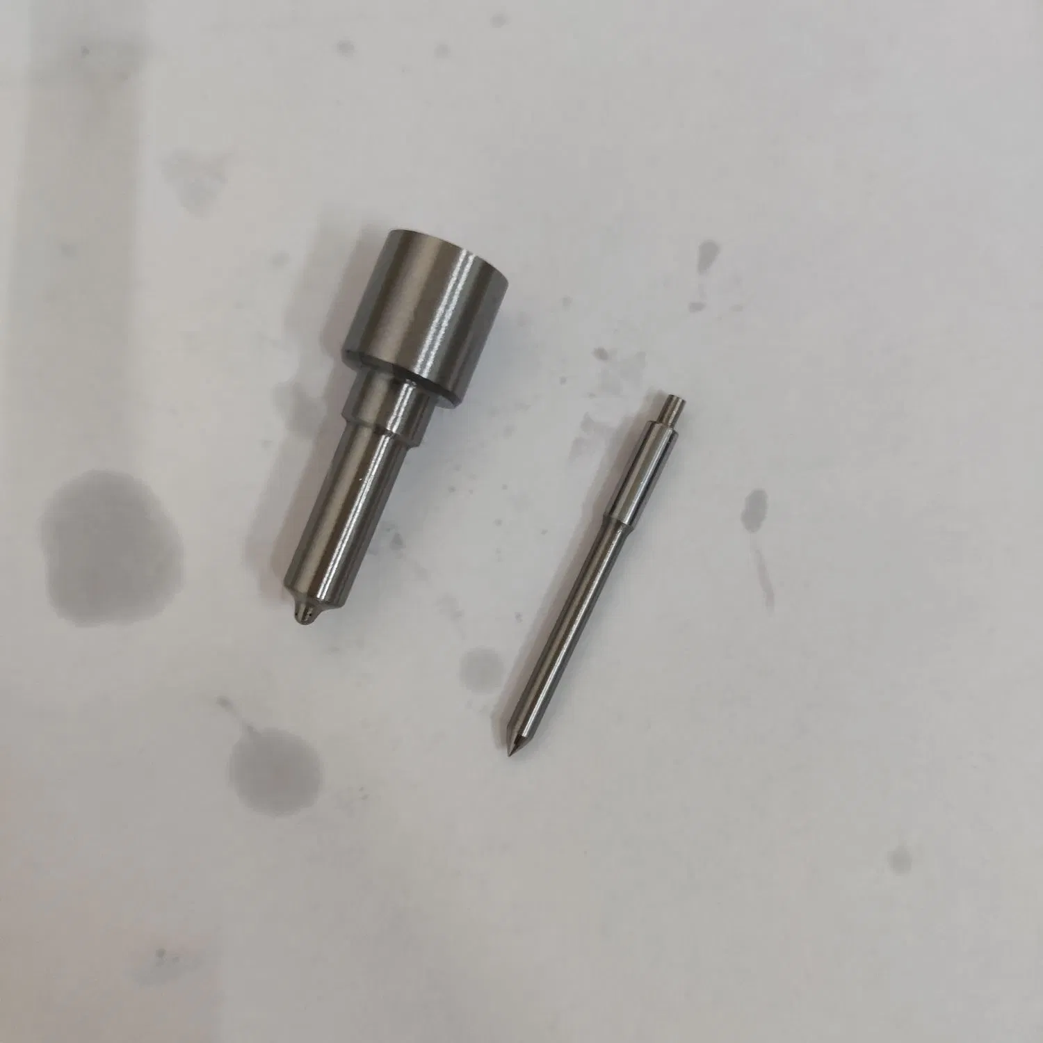 Топливная форсунка дизельная DLLA155P970 для Hyundai