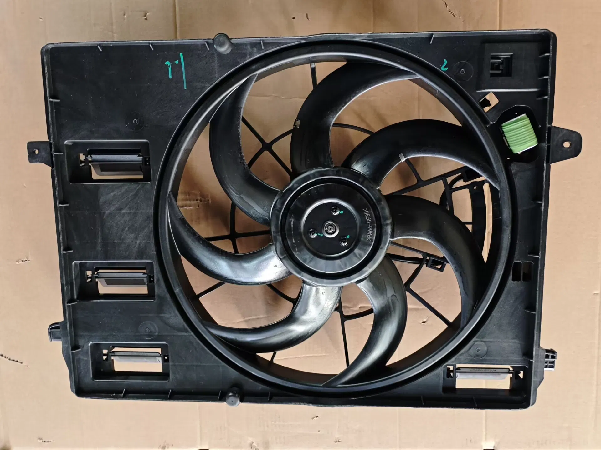 Оригинальный вентилятор радиатора для Geely 2078009600